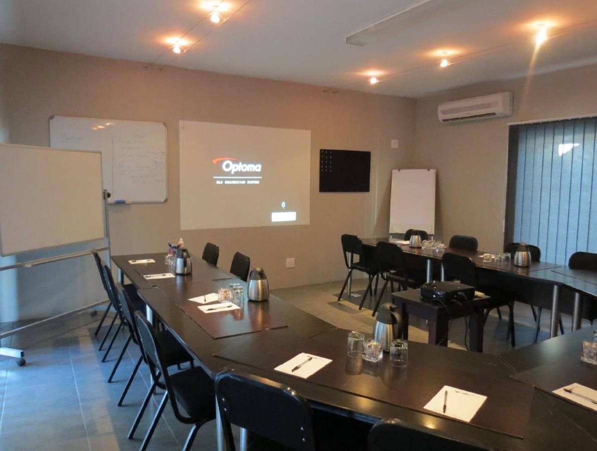Club Cocomo Hartbeespoort Exteriér fotografie