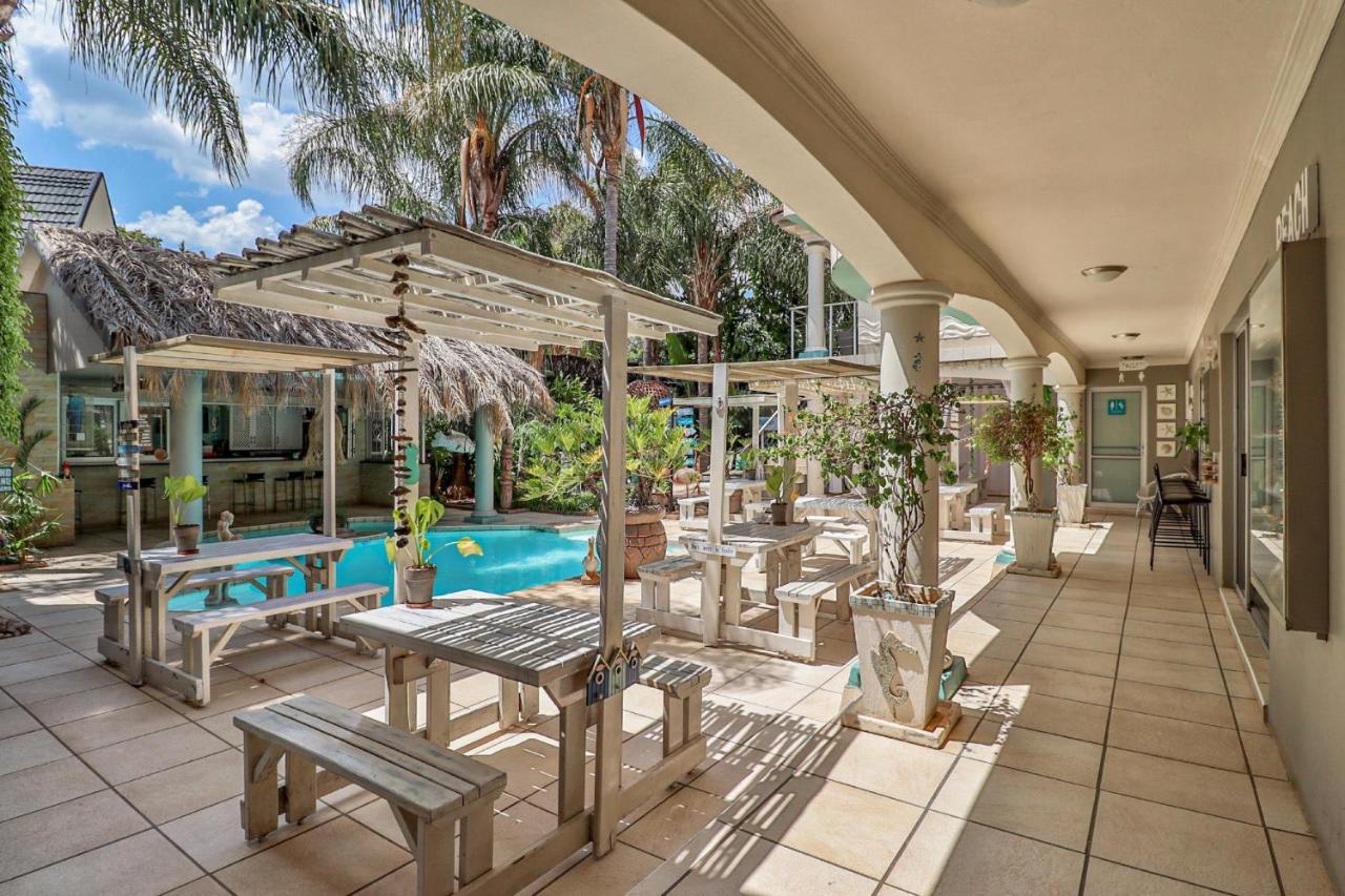Club Cocomo Hartbeespoort Exteriér fotografie